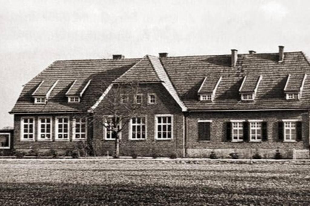 Dreckerhook, Oasis To Slow Down! Raesfeld Buitenkant foto